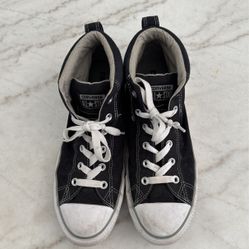 Converse Mid Tops