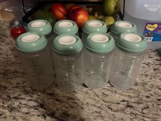 Momcozy collection bottle
