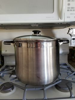 Extra Large Ambaware Stock Pot for Sale in Las Vegas, NV - OfferUp