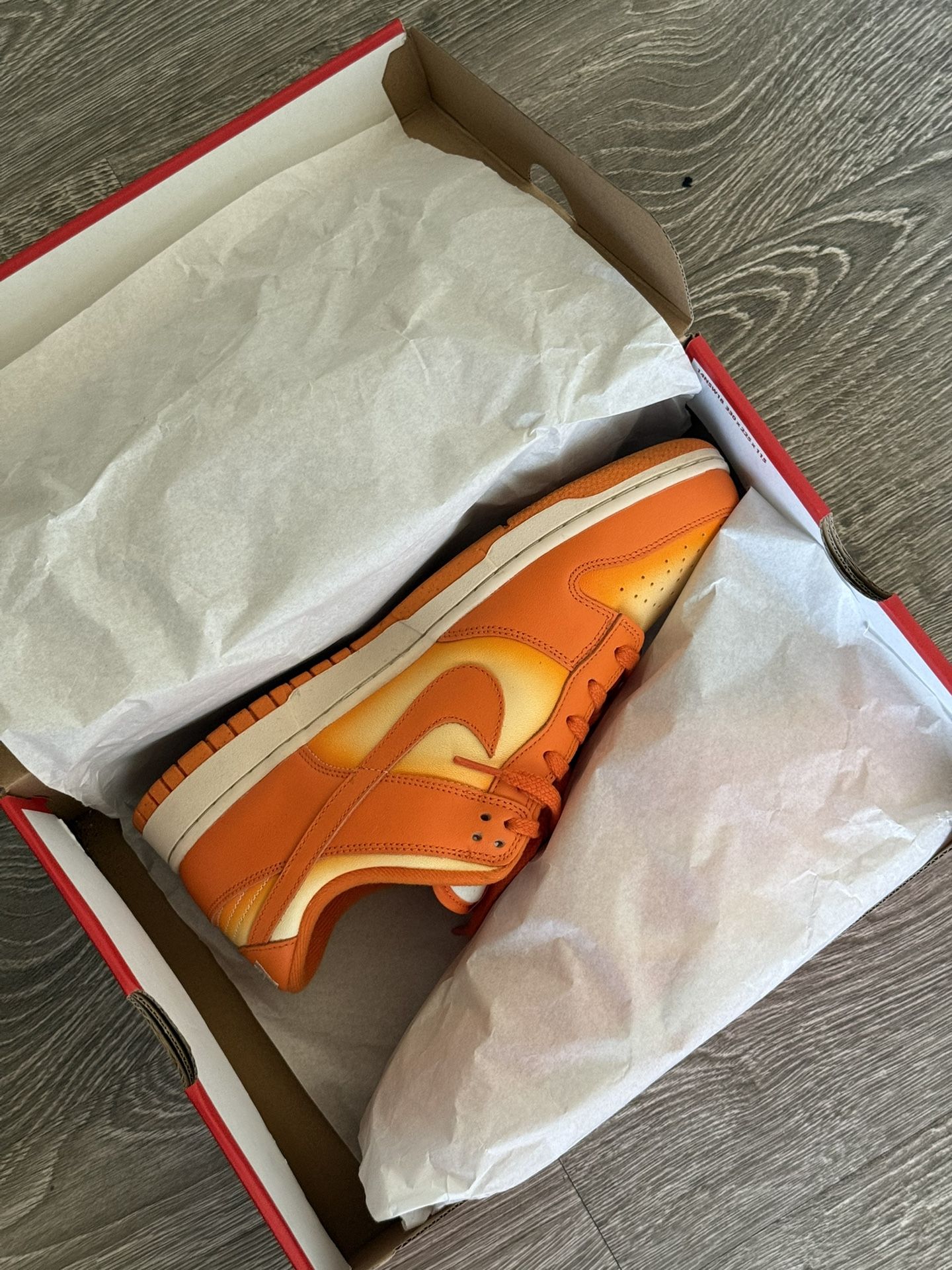 Dunk Low Magma orange Size 10M/11.5W