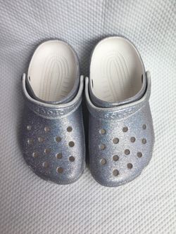 Crocs Classic Glitter Clogs Shoes Kids Size M3 W5 Silver Sparkle Slip On Comfort