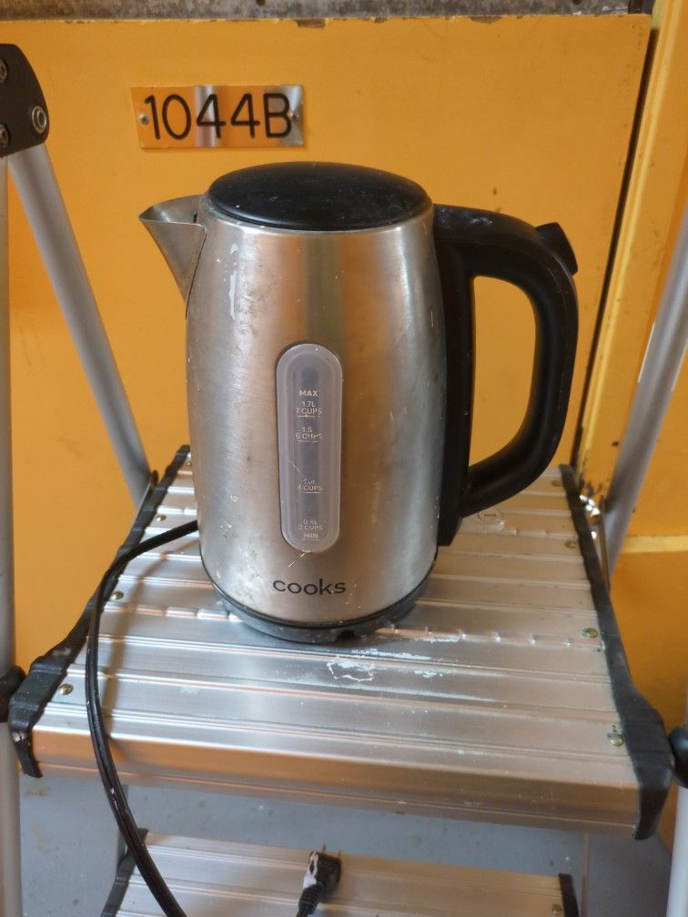 Cooks Brand 1.7 L Electric Kettle