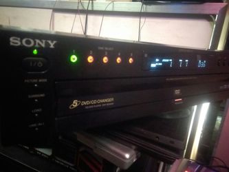Sony 5 disc CD/DVD player