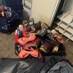 Women’s Shoe Lot