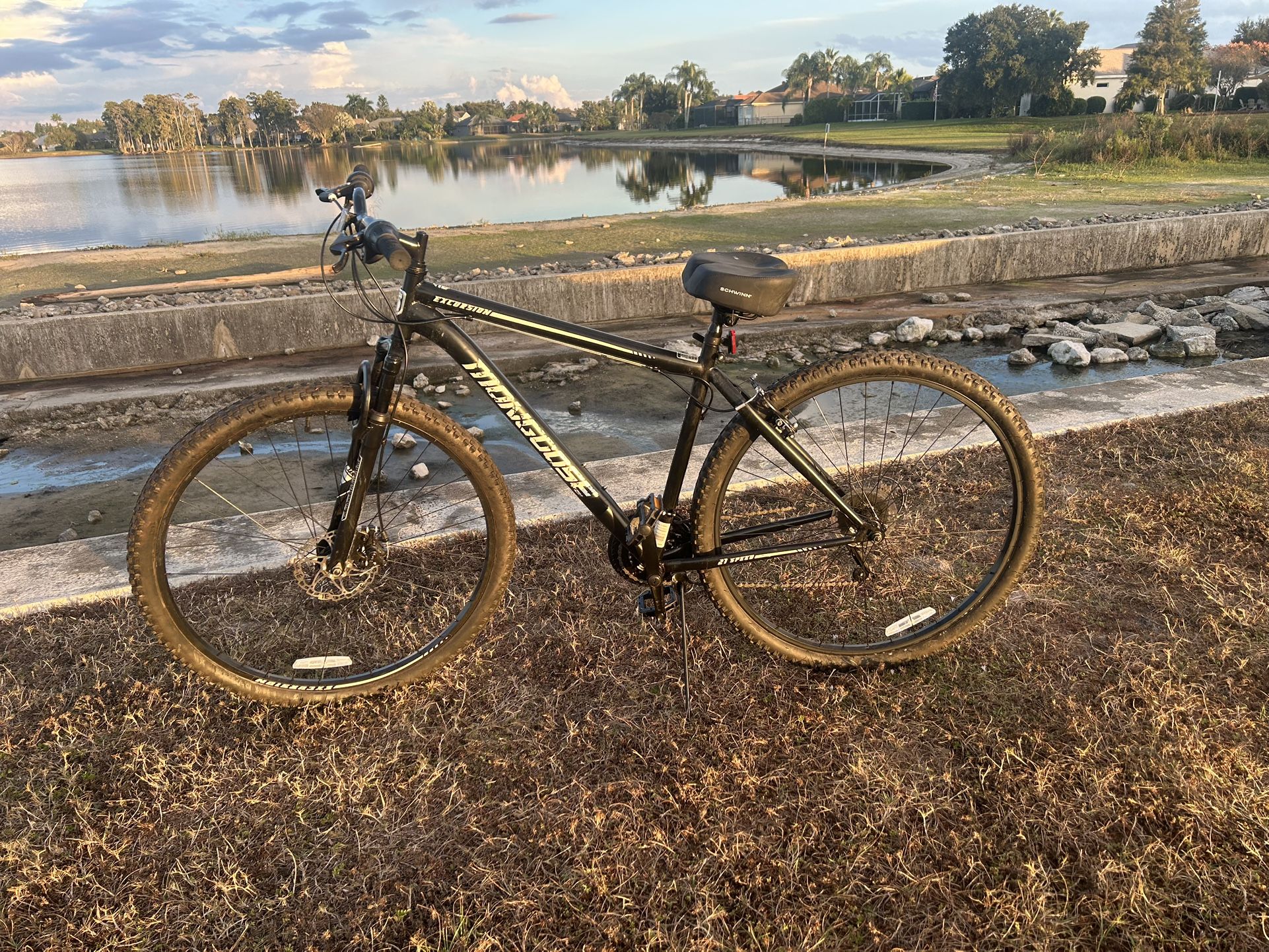 Mongoose Disk Brake Bicycle