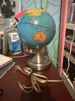 3 Tone Touch Lamp Globe 