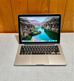 Apple MacBook Pro 13” Retina i5/8GB/256GB SSD $180