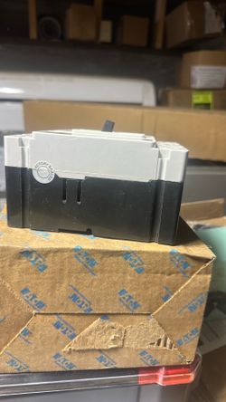 3ph circuit breaker 100 amp