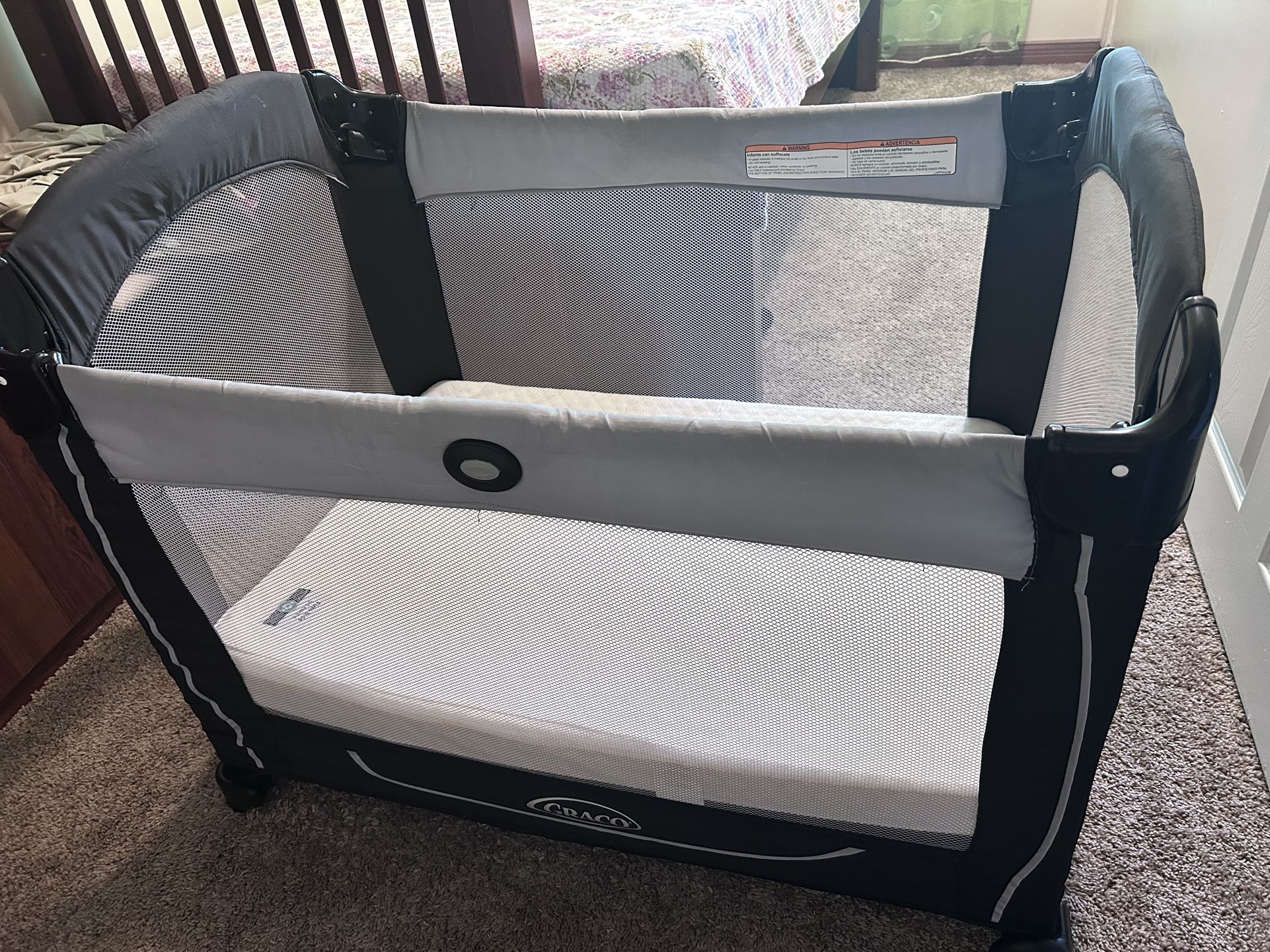Garco Portable Crib