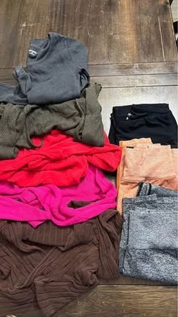 Jr. Girls clothes - Small 