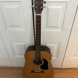 Acoustic Guitar 