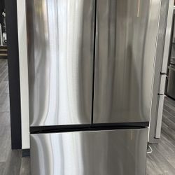 Samsung Bespoke 36” French Door Refrigerator – LIMITED STOCK 🔥 Samsung 36 In. 30.0 Cu. Ft. Stainless Steel French Door Refrigerator – Brand New!