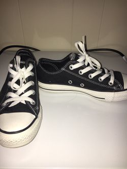 Converse size 6