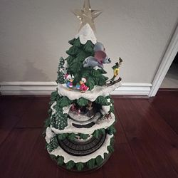 Disney Animated Tree with Music