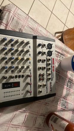 Studio mixer mxe 612