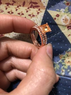 Rose gold filled 2 pcs ring set size 5 non tarnish