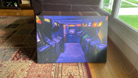 Arcade picture frame