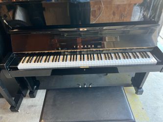 Yamaha U1 upright piano