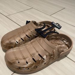 Mens Crocs Size 12