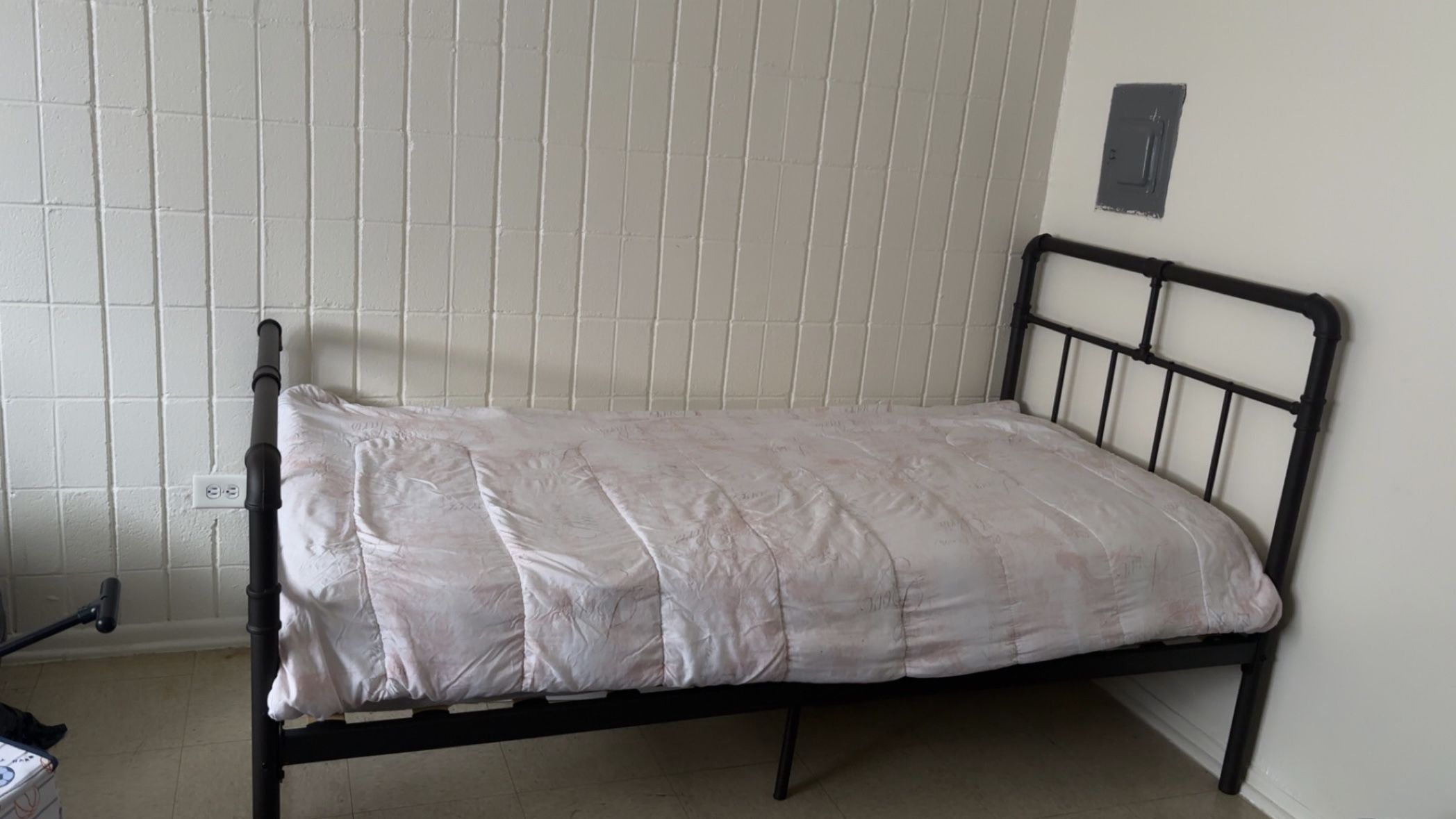 Twin Size Bed