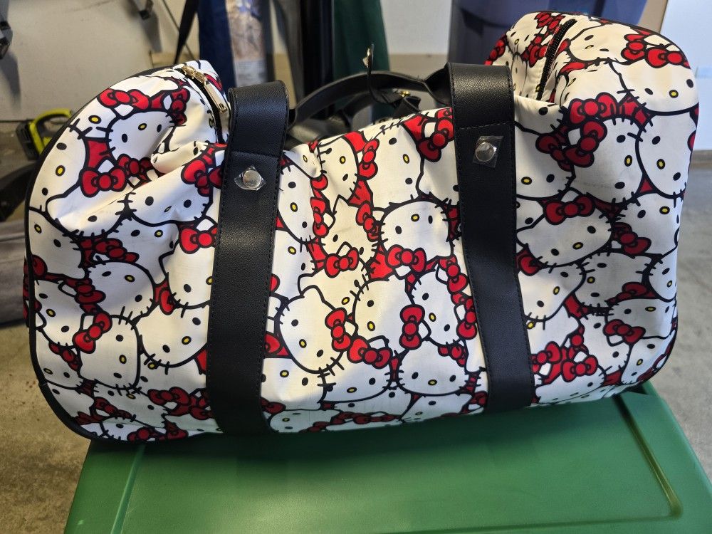 Hello Kitty Travel Bag