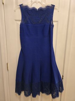 Tadashi Shoji Blue Pintuck Pkeats Lace Gore Flated Dress Nieman Marcus SzL