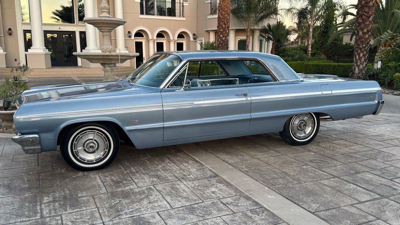 1964 Chevrolet Impala Super Sport