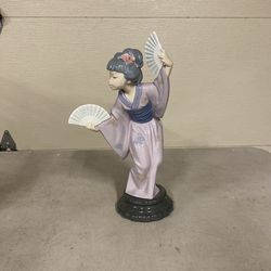 Vintage Lladro Madame Butterfly Japanese Geisha Girl With Fans #4991