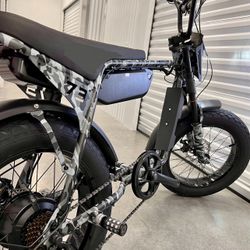 750 Watt Electric E-Bike, 35Mph, Miami Style, 20x4.0 Fat Tire 