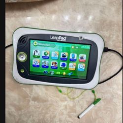 LeapFrog LeapPad Ultimate  (for Kids To Learn!) 