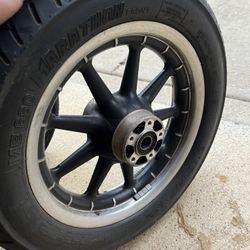 Harley Davidson Bagger Front Wheel With Tire Metzler 130/90-16 67H Motorcycle 