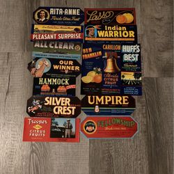 A lot of 14 original vitage  Florida crate labels