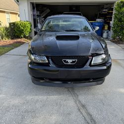 2003 Ford Mustang
