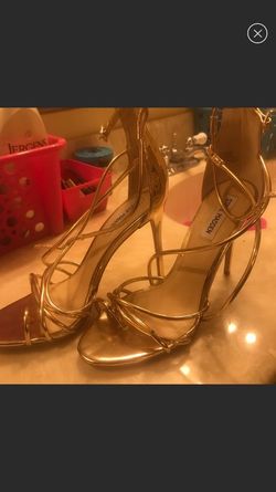 Brand New Rose Gild Steve Madden Heels