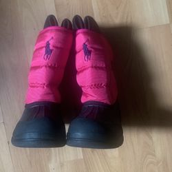snow boots