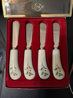Lenox Holiday Butter Spreader Knives Set of 4