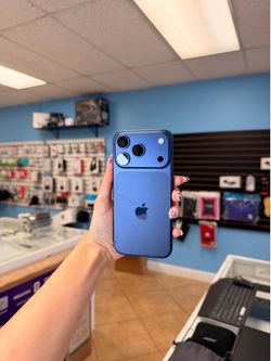 Apple iPhone 17 Pro 256GB Blue Unlocked Flawless Condition Warranty till July 2027
