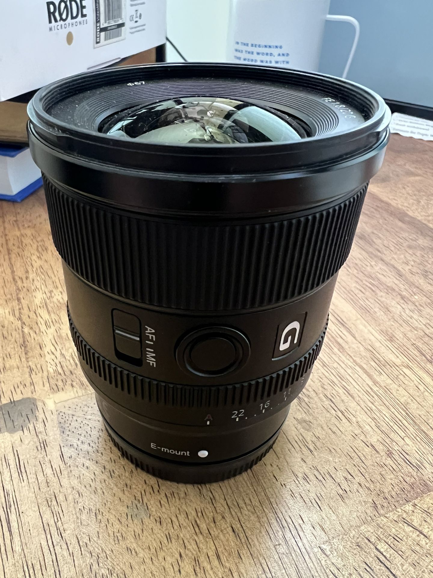 Sony FE 20mm f/1.8 G Lens