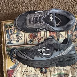 Men Shoes Size 11