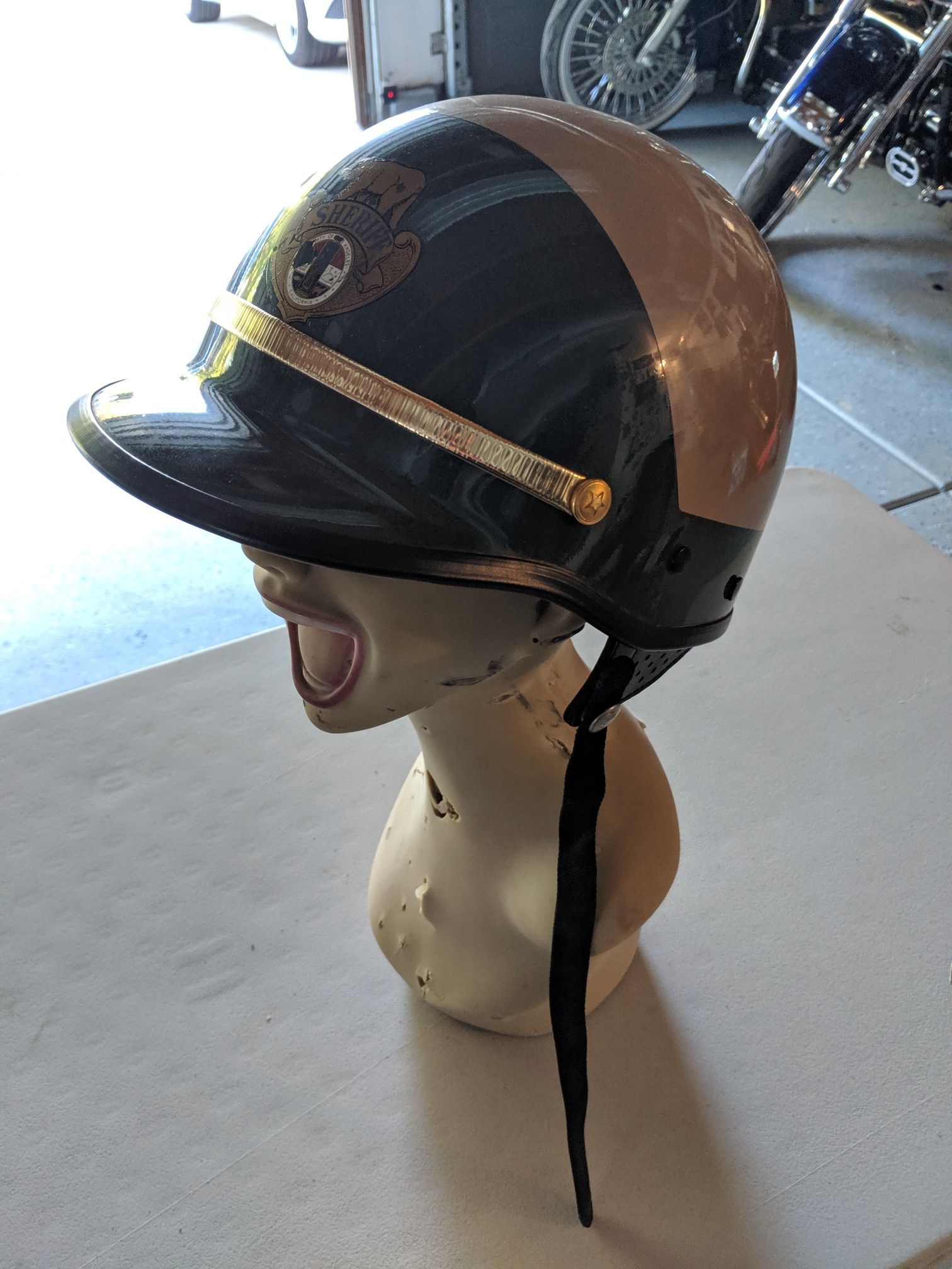 Vintage los Angeles sheriff helmet
