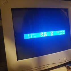Old Computer Monitor 17 Inches