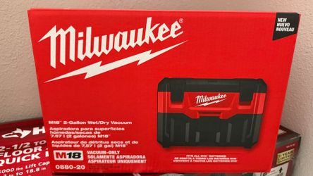 Milwaukee M18 2-Gallon Wet/Dry Vacuum /Milwaukee M18 de 2 Galones para Seco y Mojado