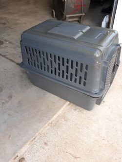 Dog kennel-medium to large size