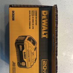 Dewalt Battery Brand  New 20 volt 8ah Capacity