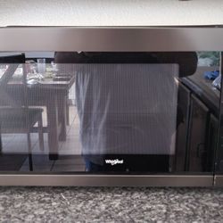Whirlpool Microwave 