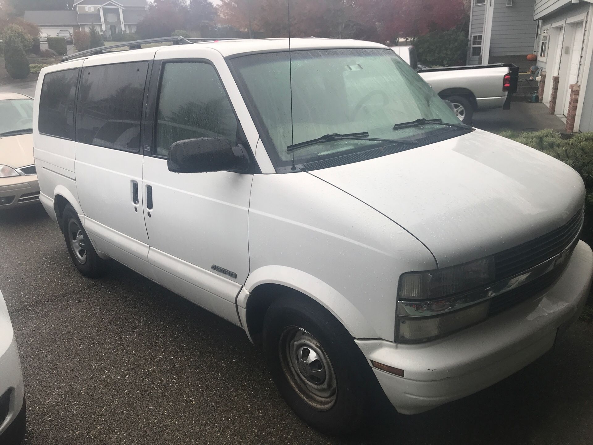 Chevrolet Astro Van 1999 for Sale in Bonney Lake, WA - OfferUp