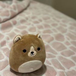 Squishmallow 5" Omar Bear Soft Brown Fuzzy Belly