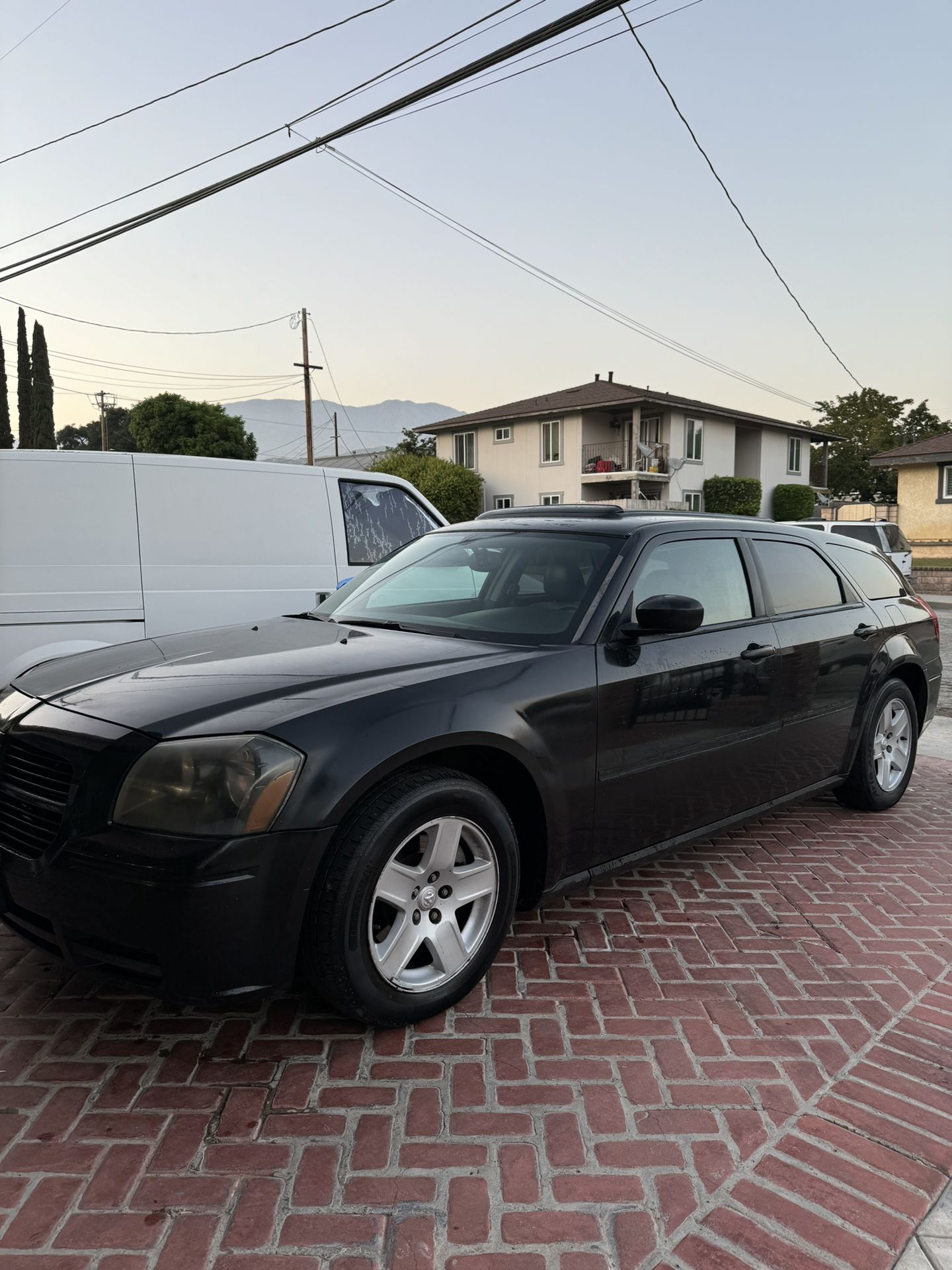 2005 Dodge Magnum
