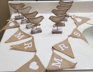 Mr. & Mrs. Burlap Banner & Center Piece Table Decor