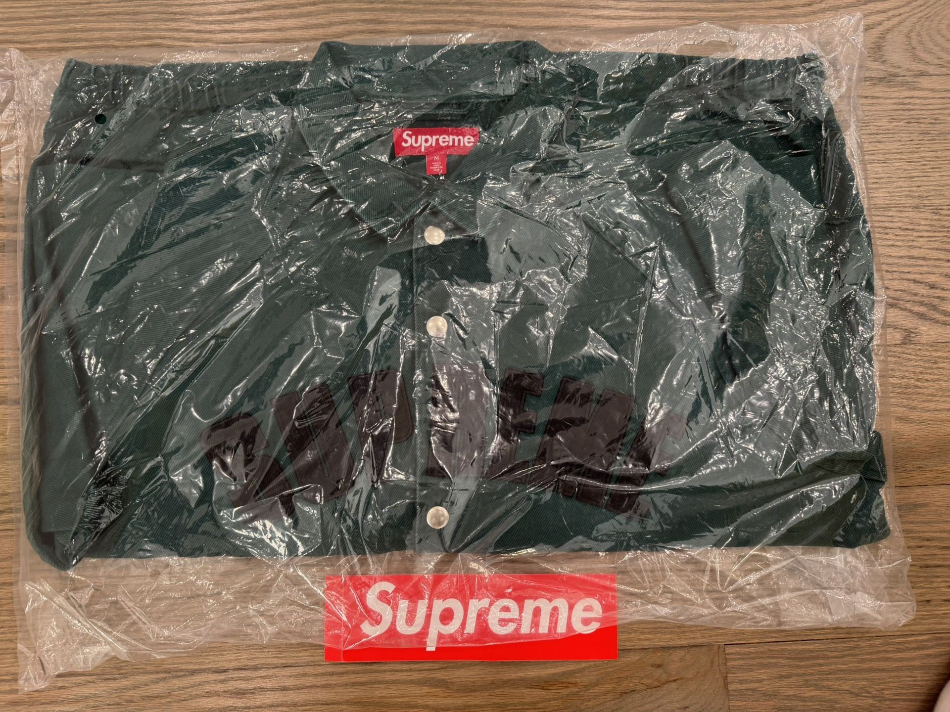 Supreme Arc Denim Old English Coaches Jacket Green Men’s Medium SS25~NEW, SEALED